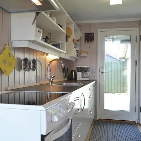 度假居 丹麦阿维德维耶度假屋 Bjerregård